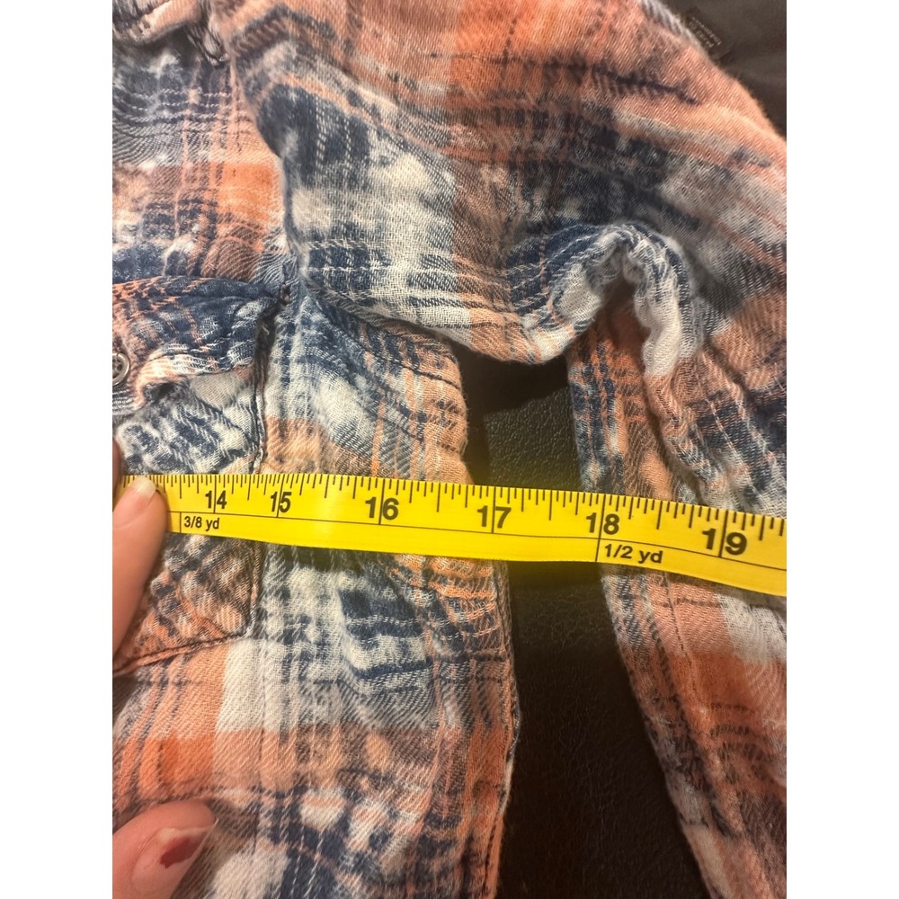 Love Stitch Women's Size Small Plaid Bleached Long Sleeve‎ Button Down Shirt - Picture 5 of 7